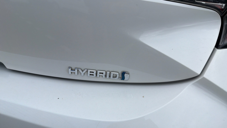 Toyota Corolla 1.8 VVT-i Hybrid Icon Tech 5dr CVT Hybrid Hatchback